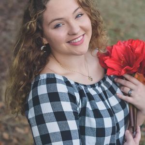 Meet your Posher, Abigail